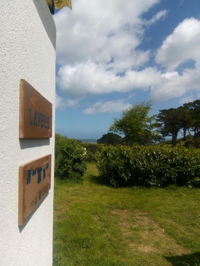 Aire De Camping Car, Caravane, Tente Emplacement Nu Avec Electricite Petit Camping Hotel Plestin-les-Grèves Eksteriør billede